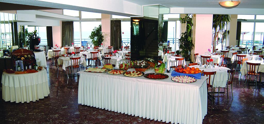 Attica Beach Hotel Mati Exterior photo